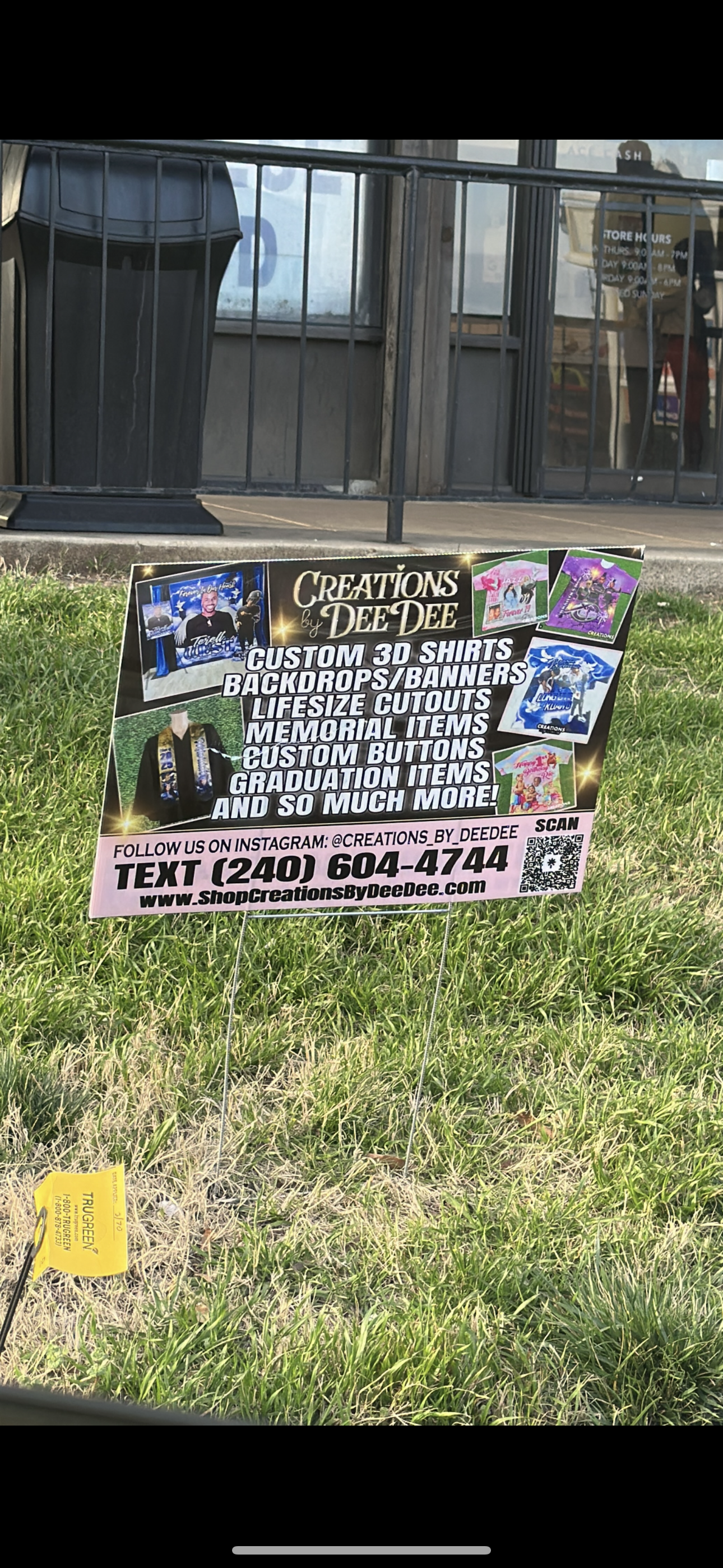 Custom 18x24" Yard Signs